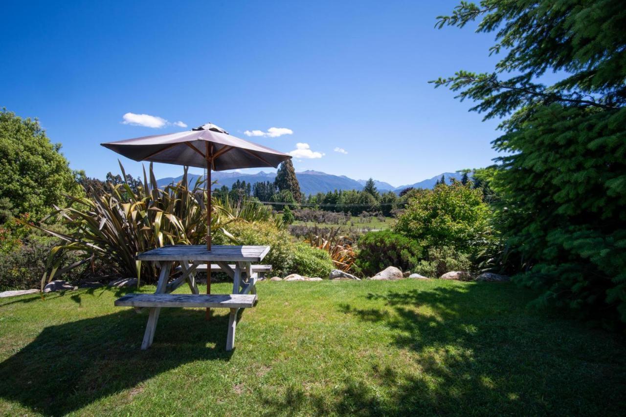 אגם טה אנאו Blue Thistle Cottages מראה חיצוני תמונה